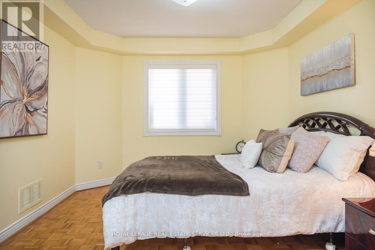 Den - 4810 Rathkeale Road, Mississauga, ON - Indoor Photo Showing Bedroom