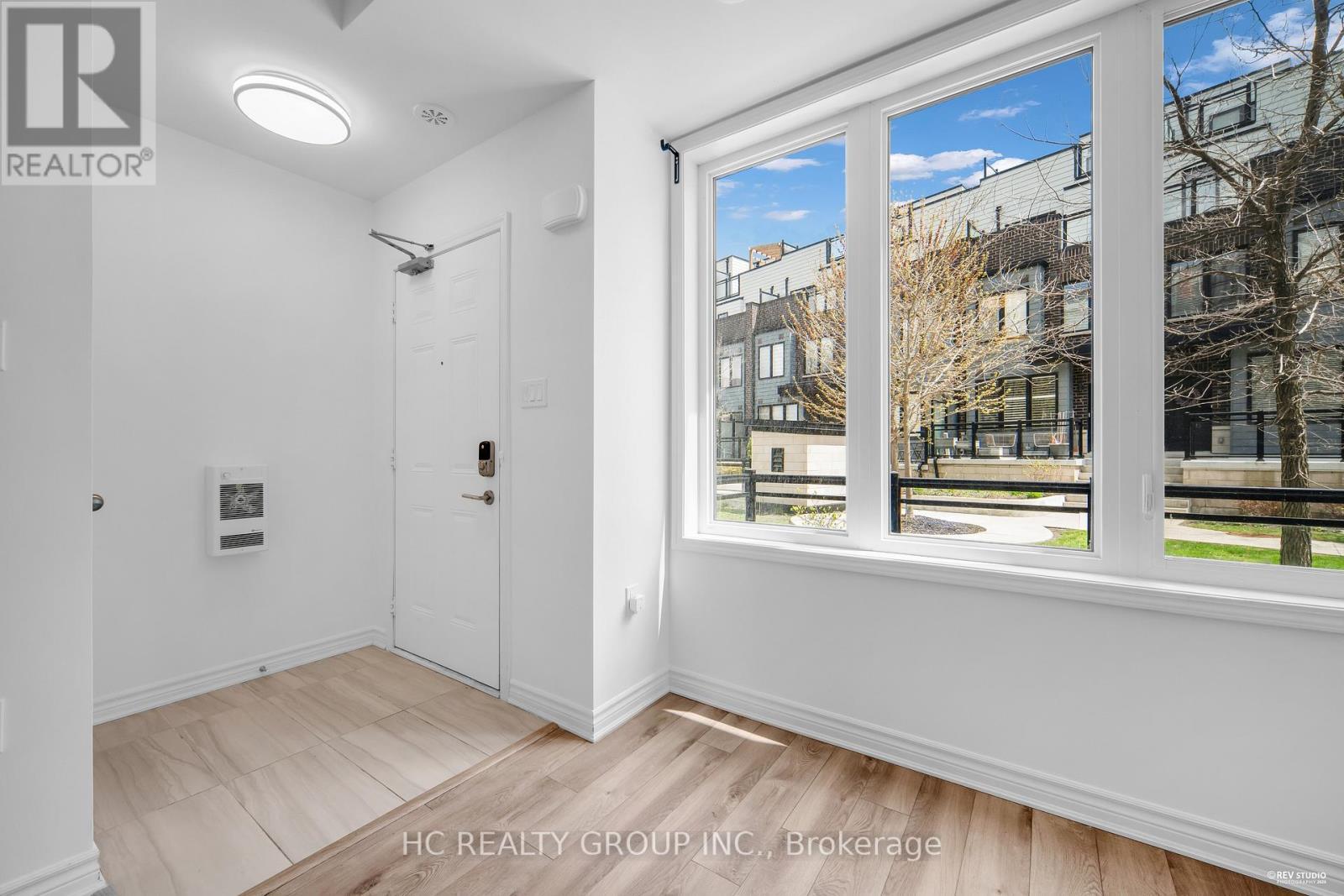 13 - 2212 Bromsgrove Road, Mississauga, ON - Indoor Photo Showing Other Room