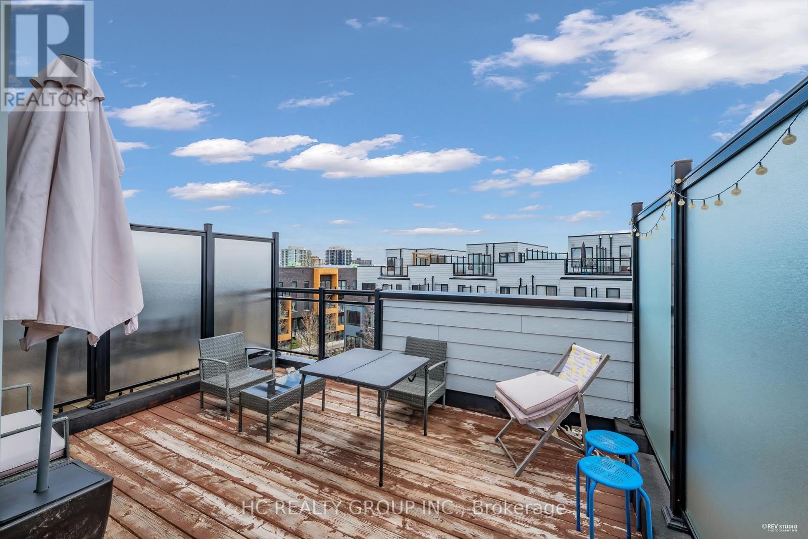13 - 2212 Bromsgrove Road, Mississauga, ON - Outdoor