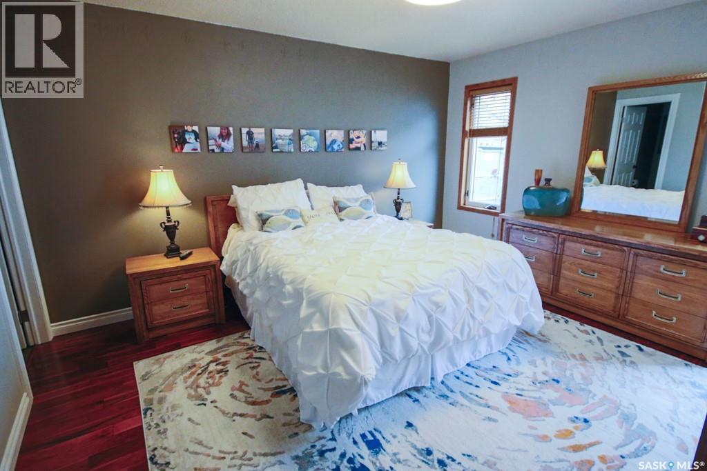 1666 Marshall Crescent, Moose Jaw, SK - Indoor Photo Showing Bedroom