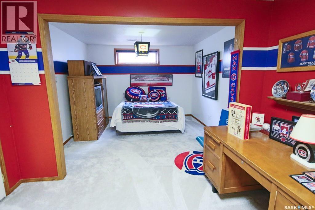 1666 Marshall Crescent, Moose Jaw, SK - Indoor