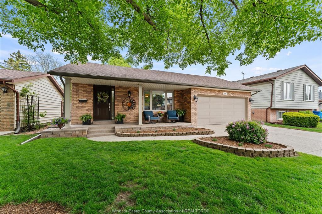 676 Gauthier Drive, Tecumseh, ON