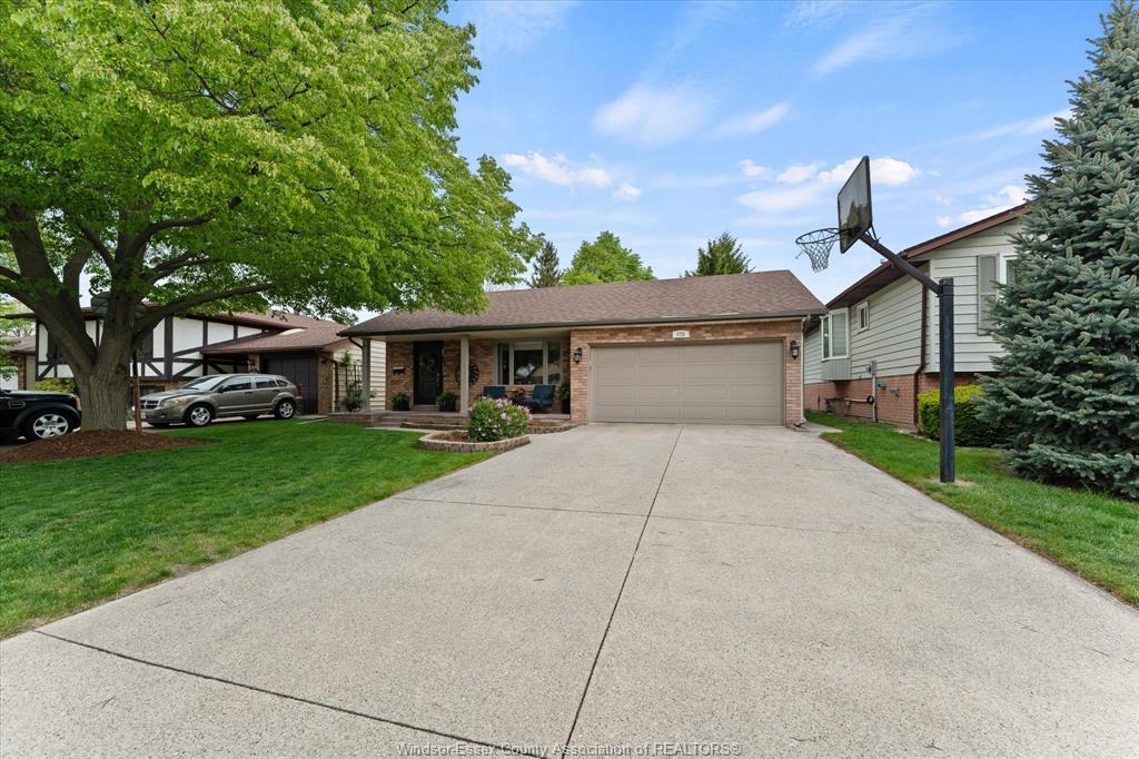 676 Gauthier Drive, Tecumseh, ON