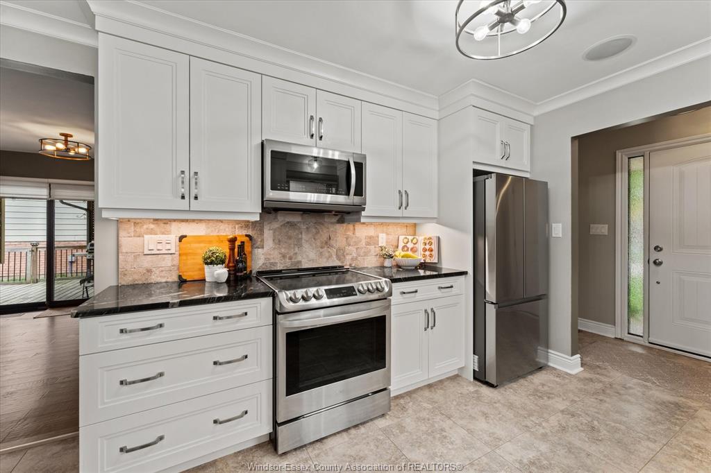 676 Gauthier Drive, Tecumseh, ON