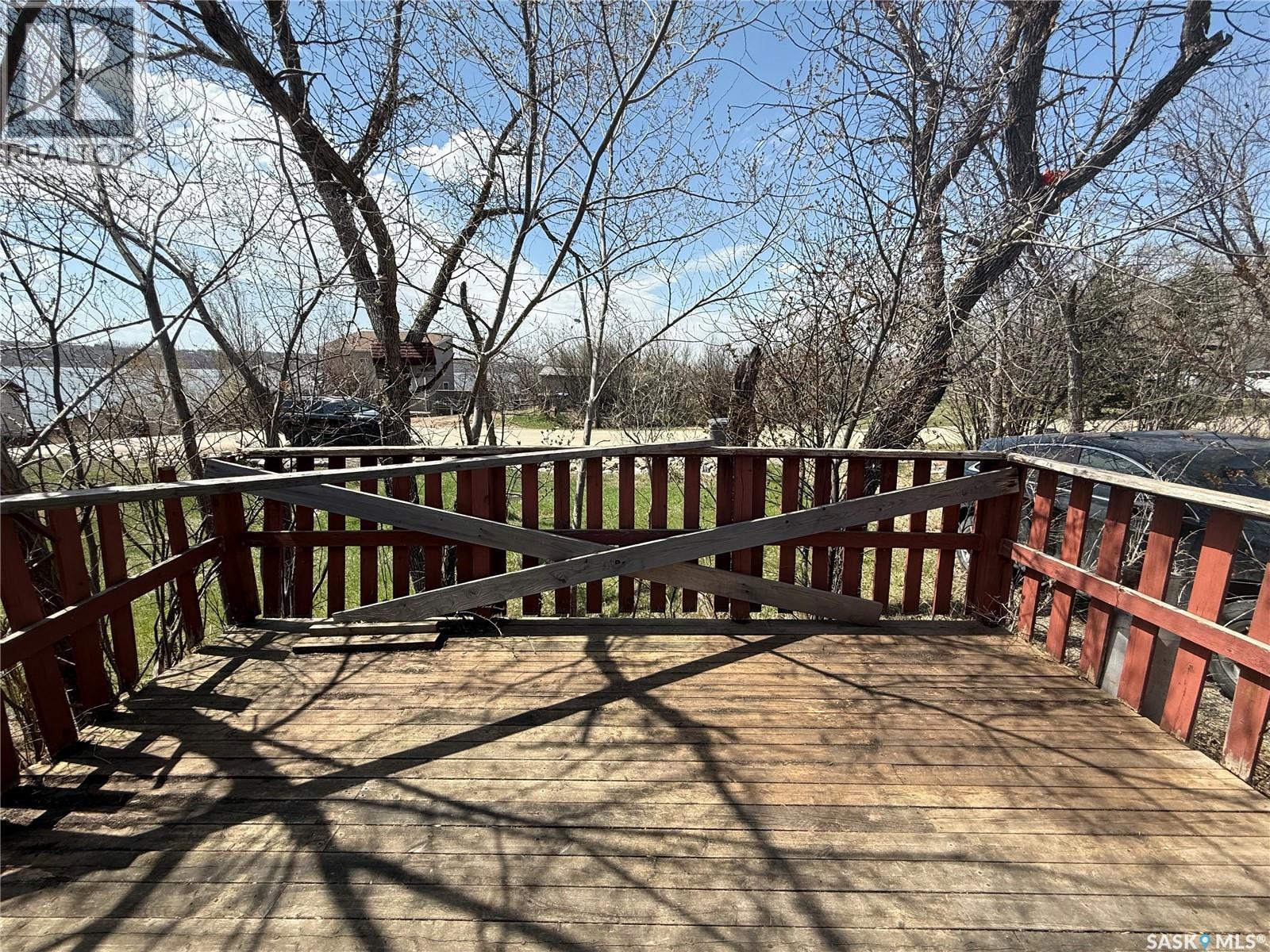 407 Idylewylde Avenue, Saskatchewan Beach, SK - Outdoor