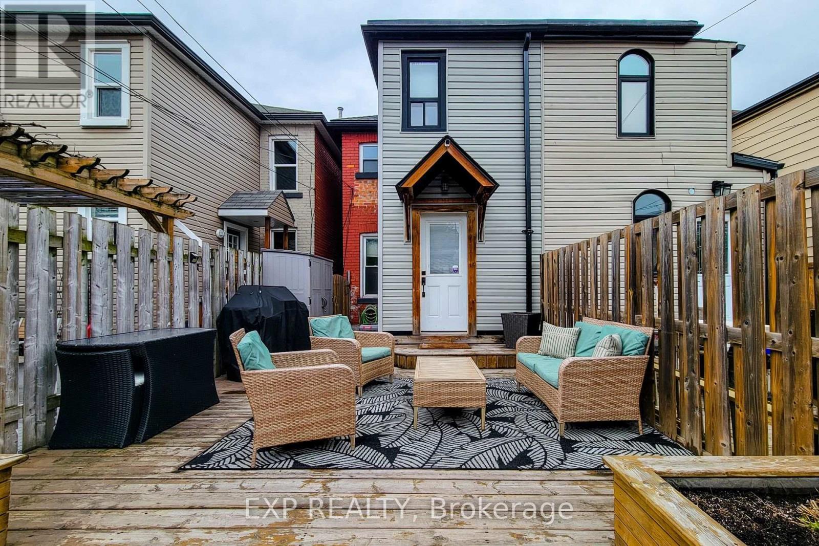90 Gibson Avenue, Hamilton, ON - Outdoor With Deck Patio Veranda With Exterior