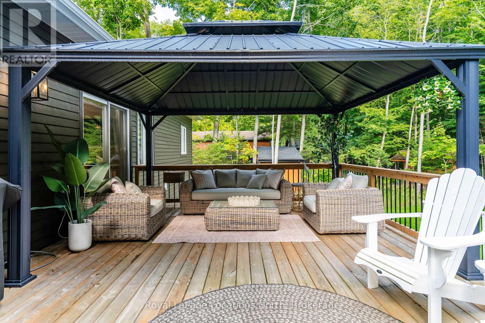 15 Pinecone Avenue, Tiny, ON - Outdoor With Deck Patio Veranda With Exterior