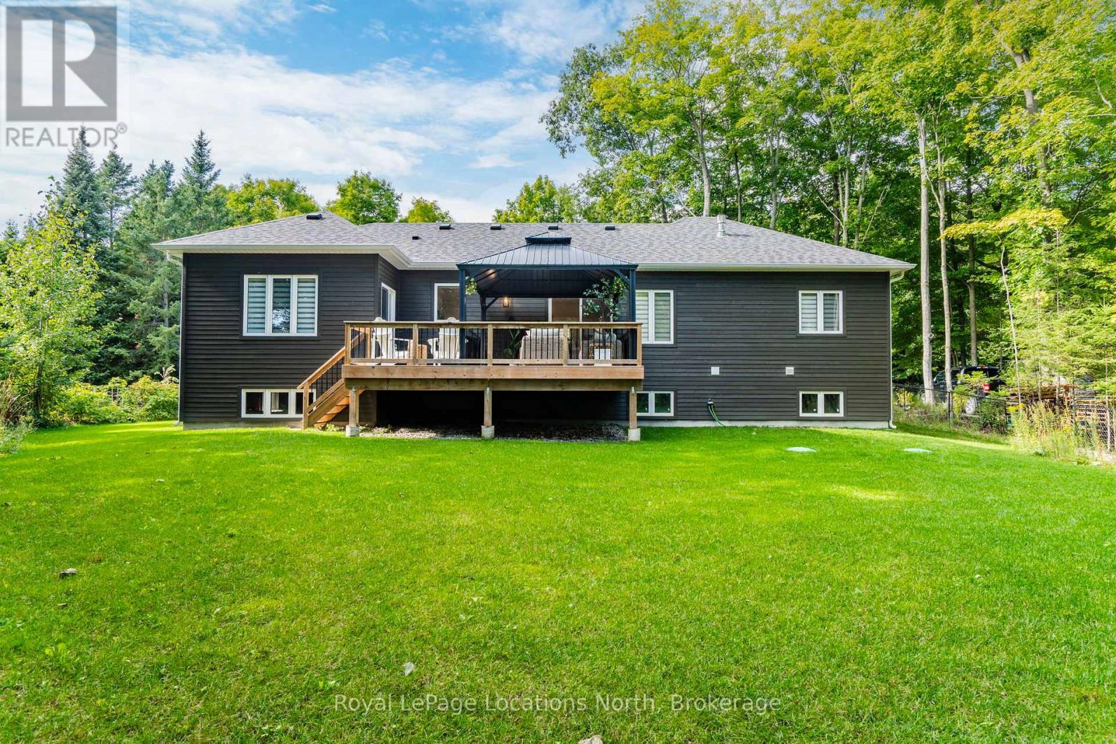 15 Pinecone Avenue, Tiny, ON - Outdoor With Deck Patio Veranda With Exterior