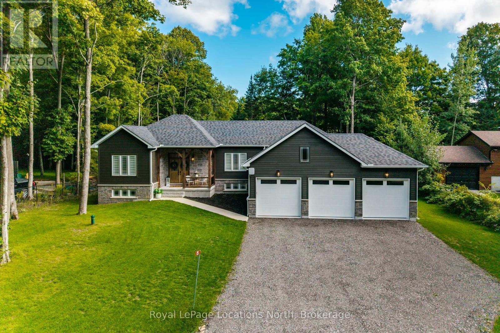 15 Pinecone Avenue, Tiny, ON - Outdoor