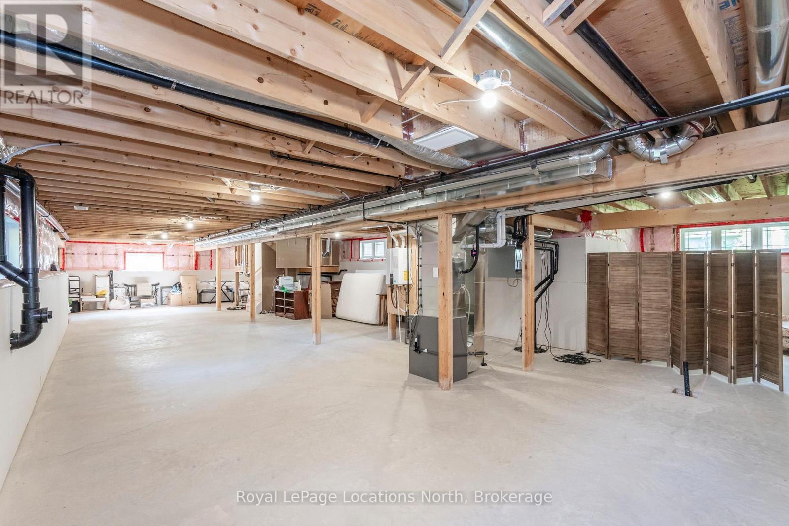 15 Pinecone Avenue, Tiny, ON - Indoor Photo Showing Basement