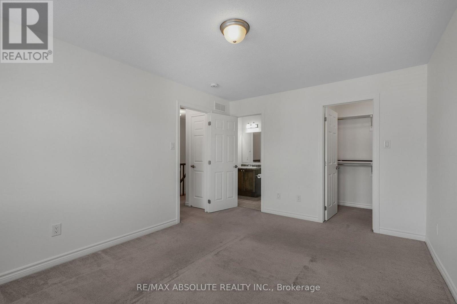 121 Helenium Lane, Ottawa, ON - Indoor Photo Showing Other Room