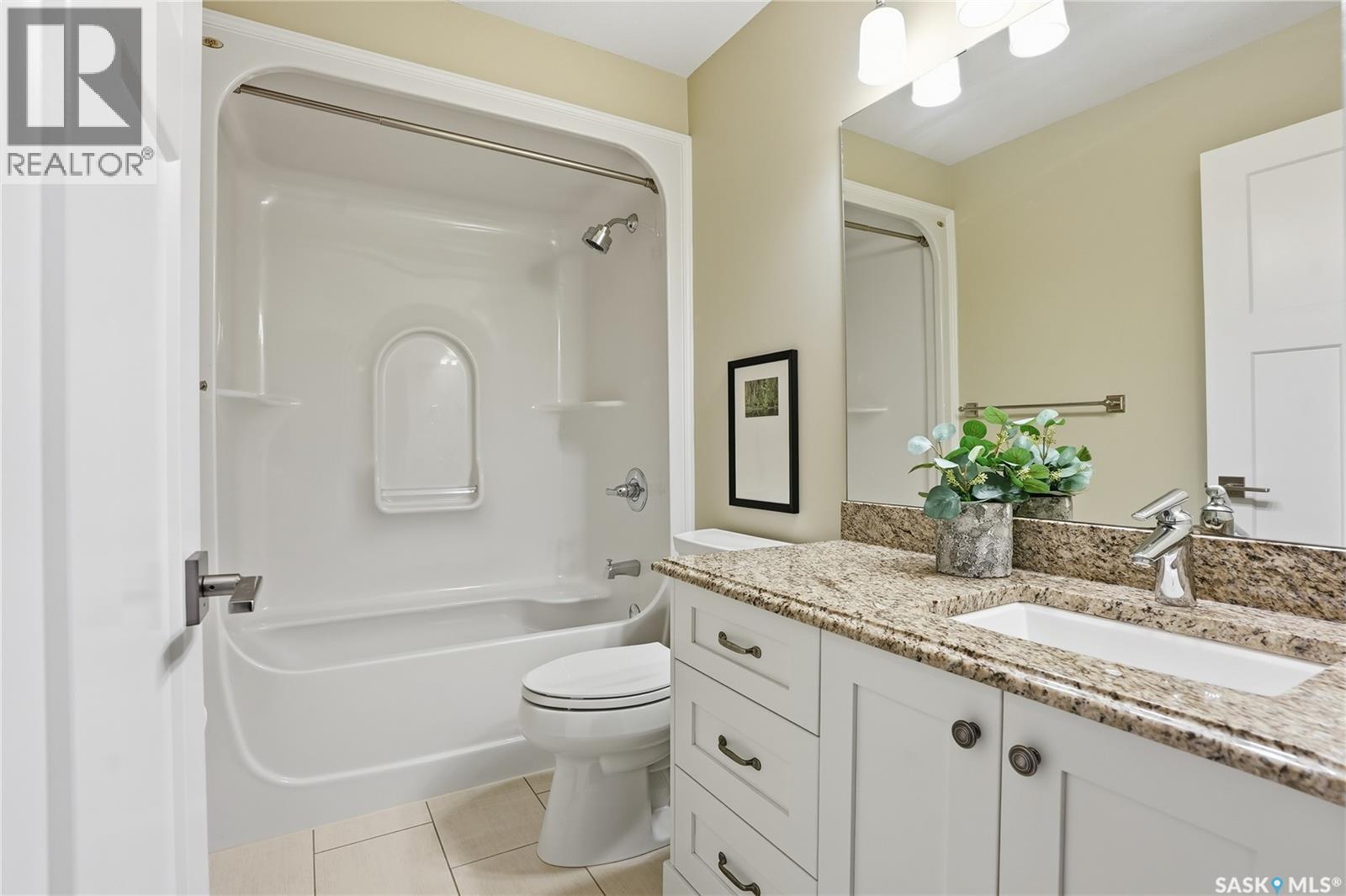 1339 Osler Street, Saskatoon, SK - Indoor Photo Showing Bathroom
