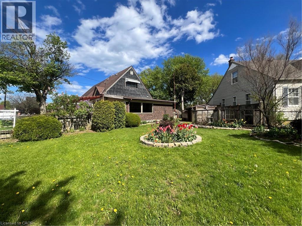 56 Eastvale Place, Hamilton, ON - Outdoor