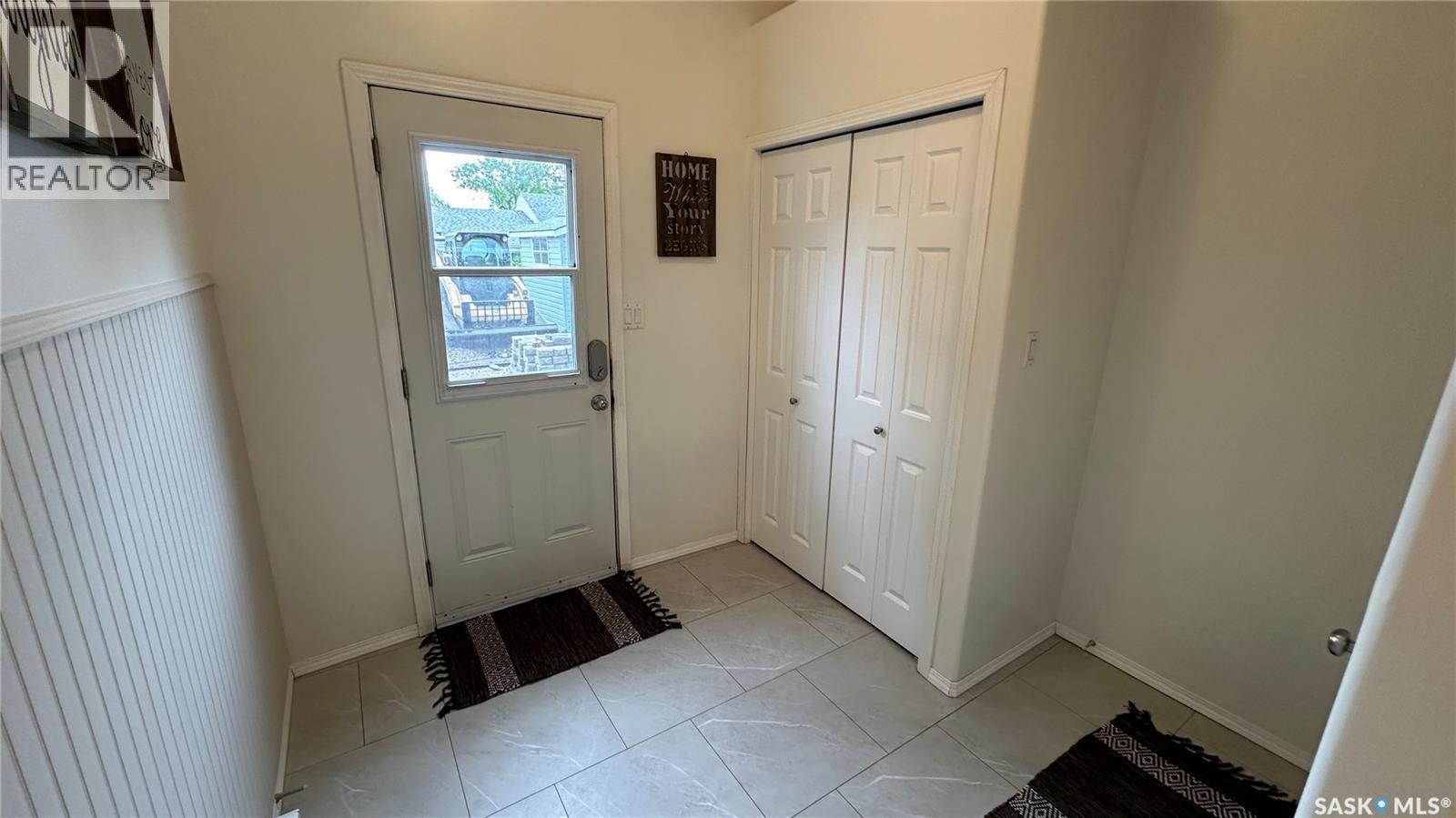807 107Th Avenue, Tisdale, SK - Indoor Photo Showing Other Room