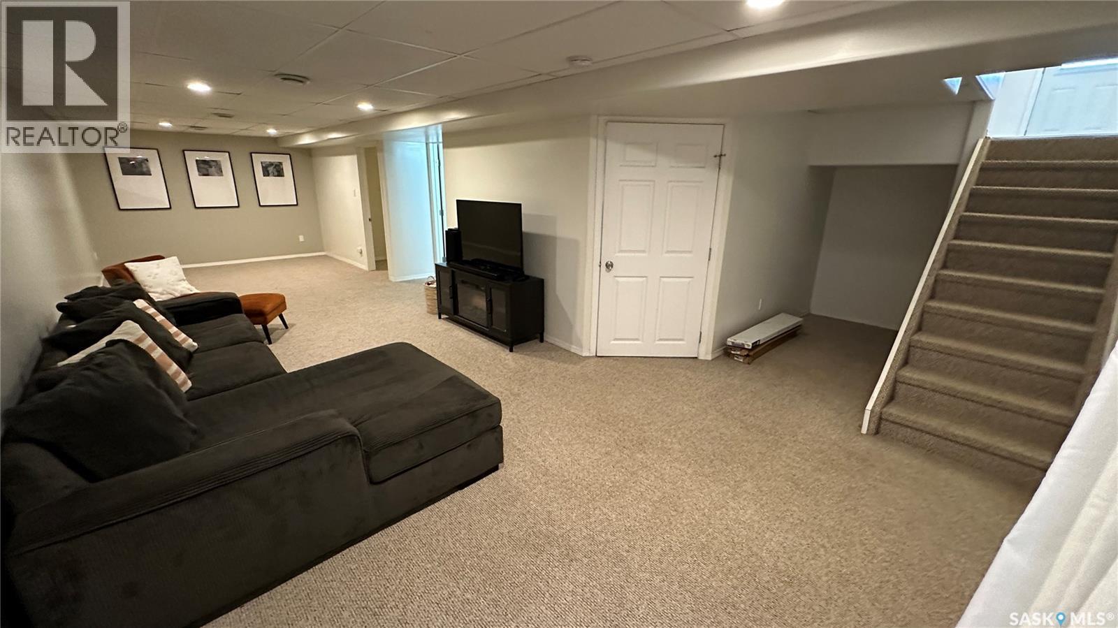 807 107Th Avenue, Tisdale, SK - Indoor