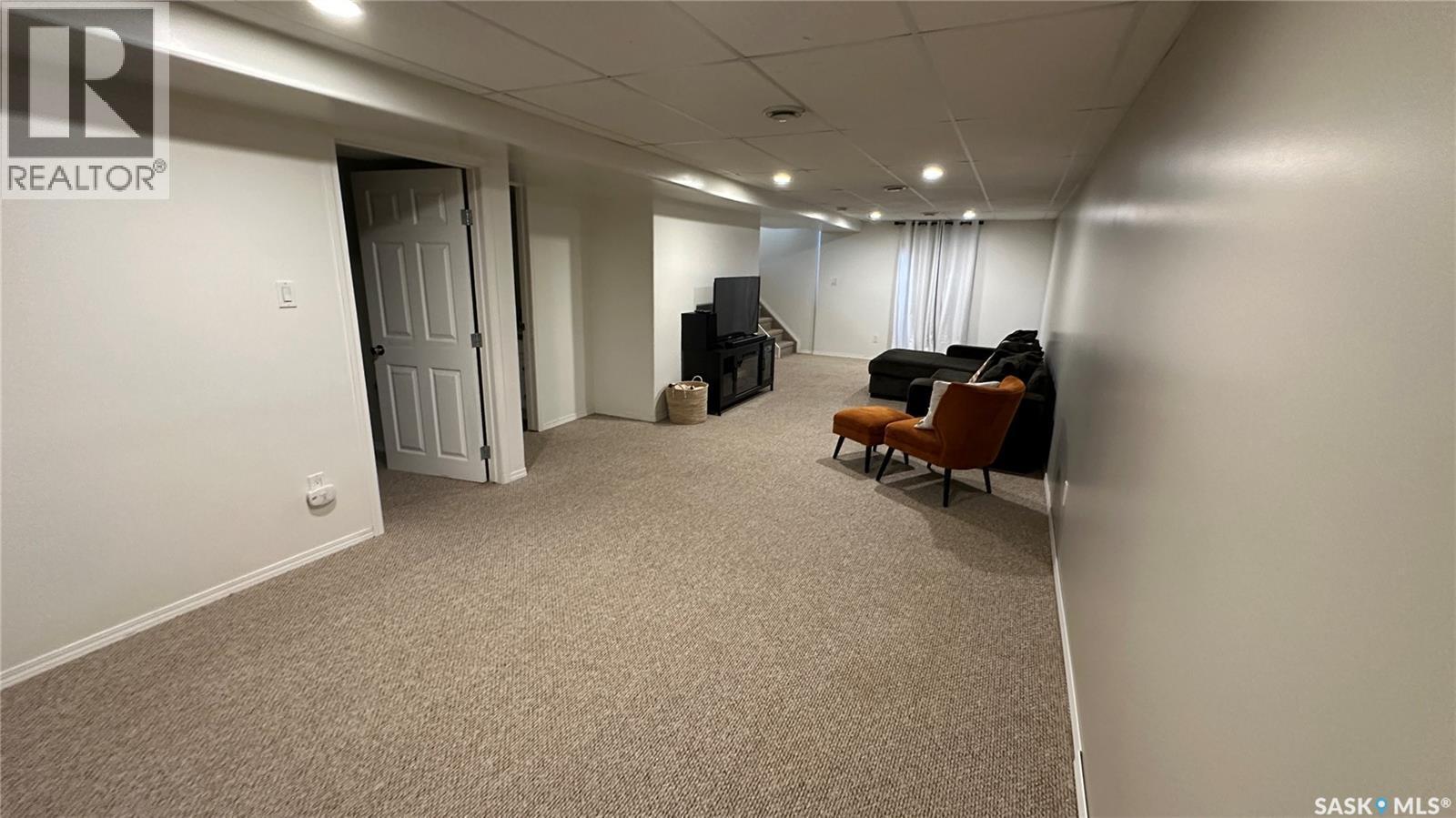 807 107Th Avenue, Tisdale, SK - Indoor