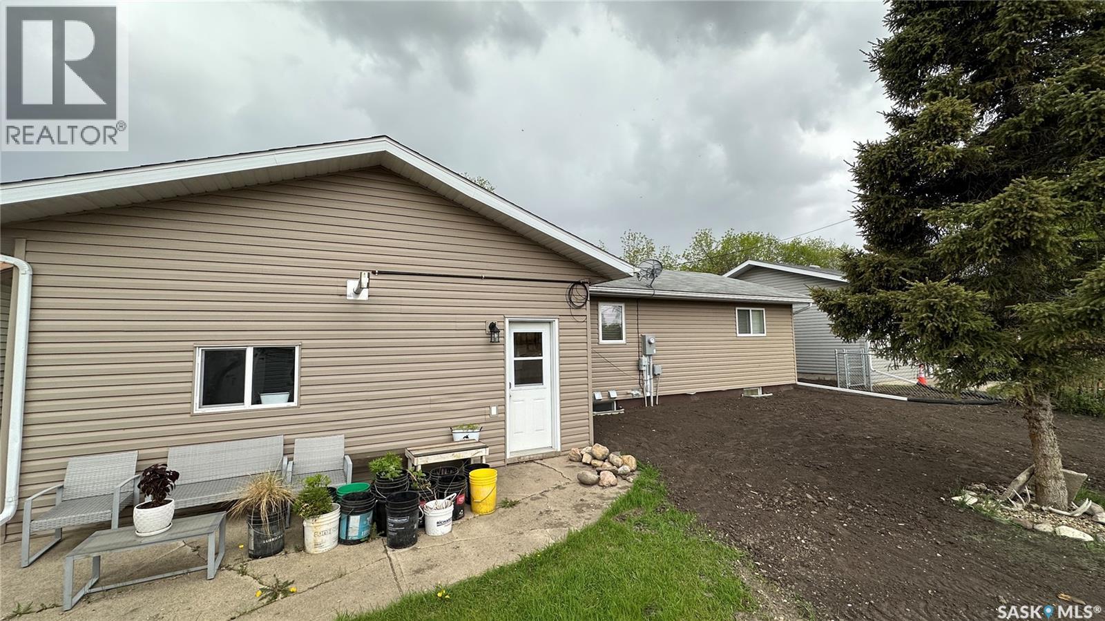 807 107Th Avenue, Tisdale, SK - Outdoor With Exterior
