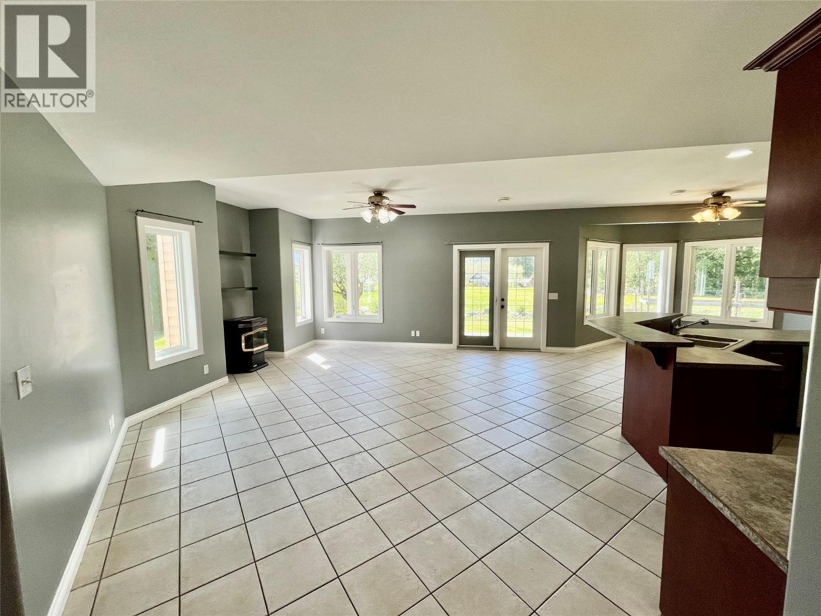1830 Stepp Pit Road, Sicamous, BC - Indoor