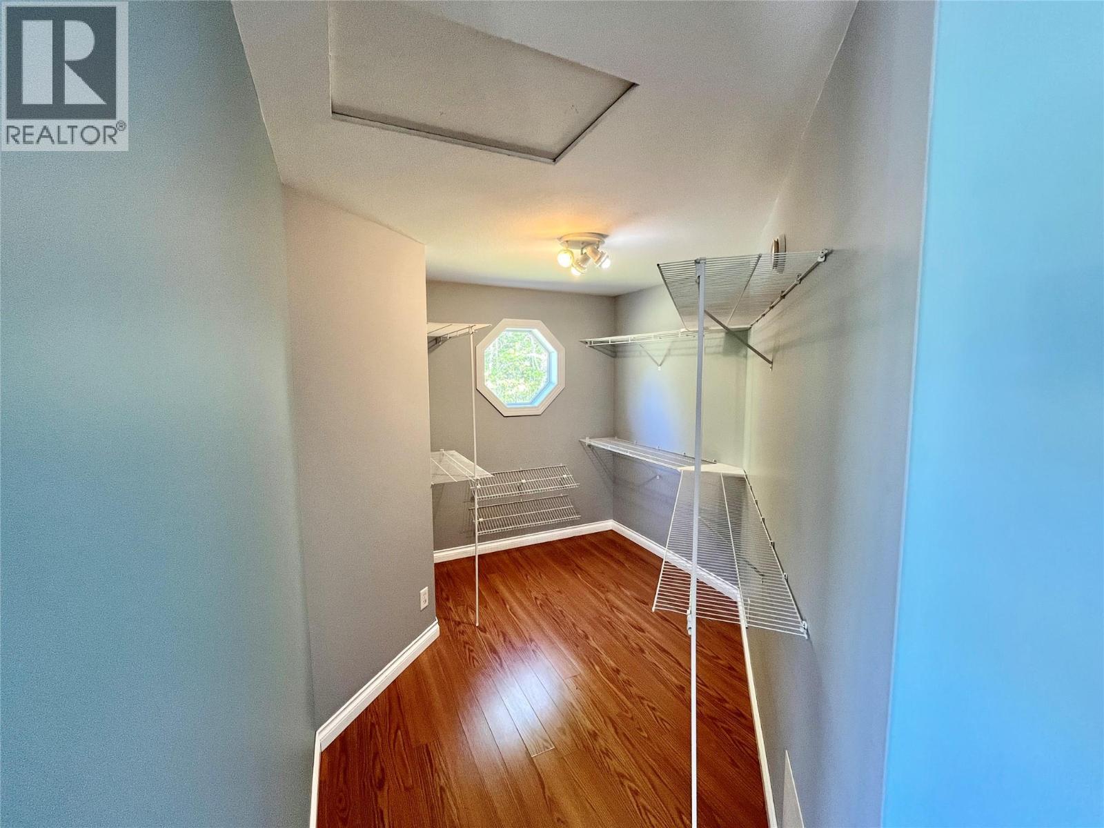 1830 Stepp Pit Road, Sicamous, BC - Indoor Photo Showing Other Room
