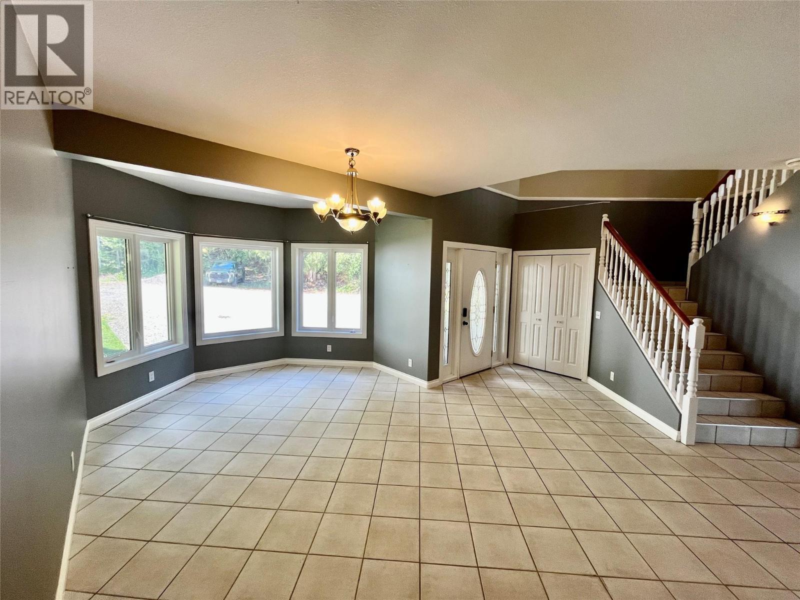 1830 Stepp Pit Road, Sicamous, BC - Indoor Photo Showing Other Room