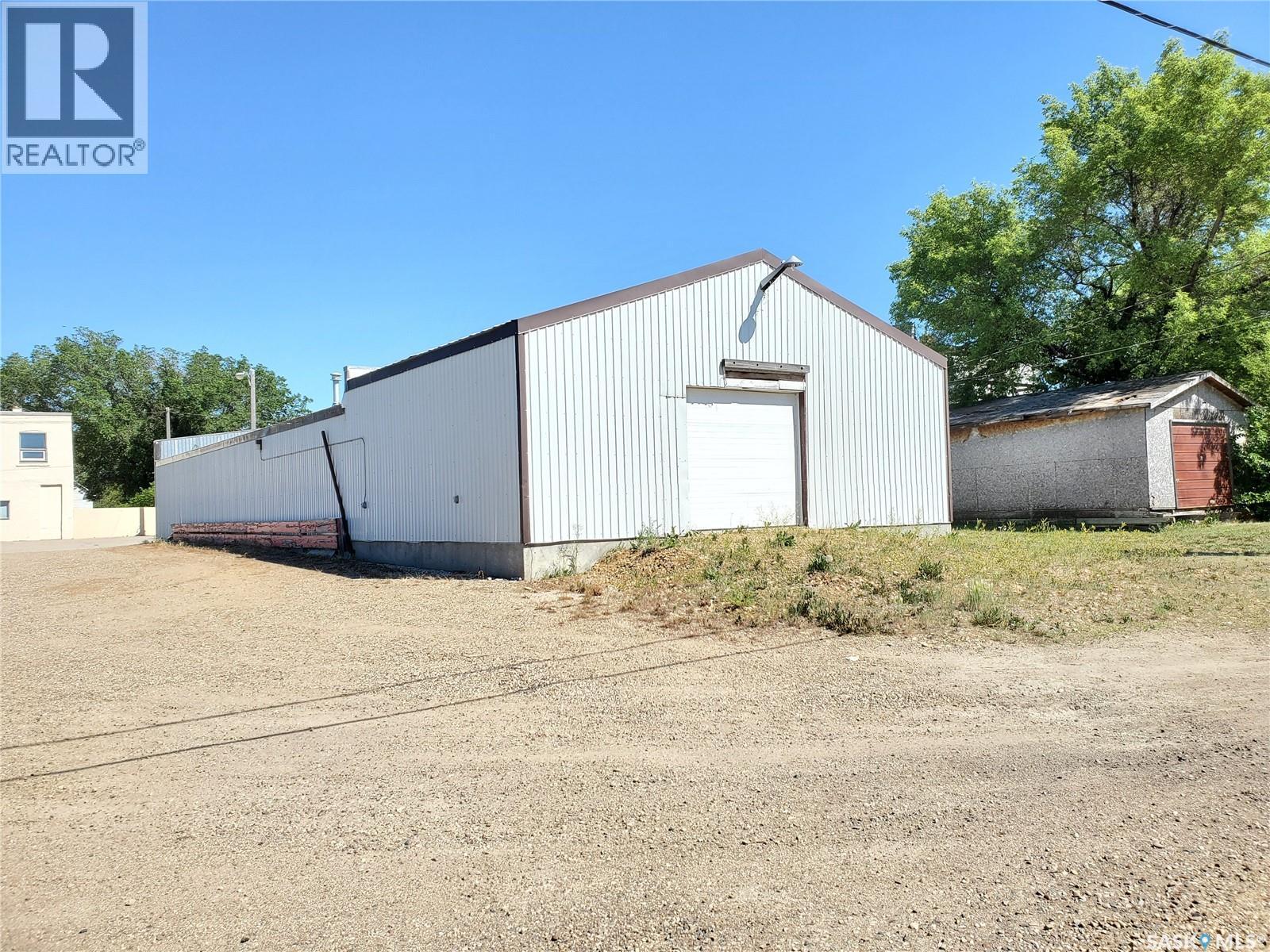 2366 Proton Avenue, Gull Lake, SK