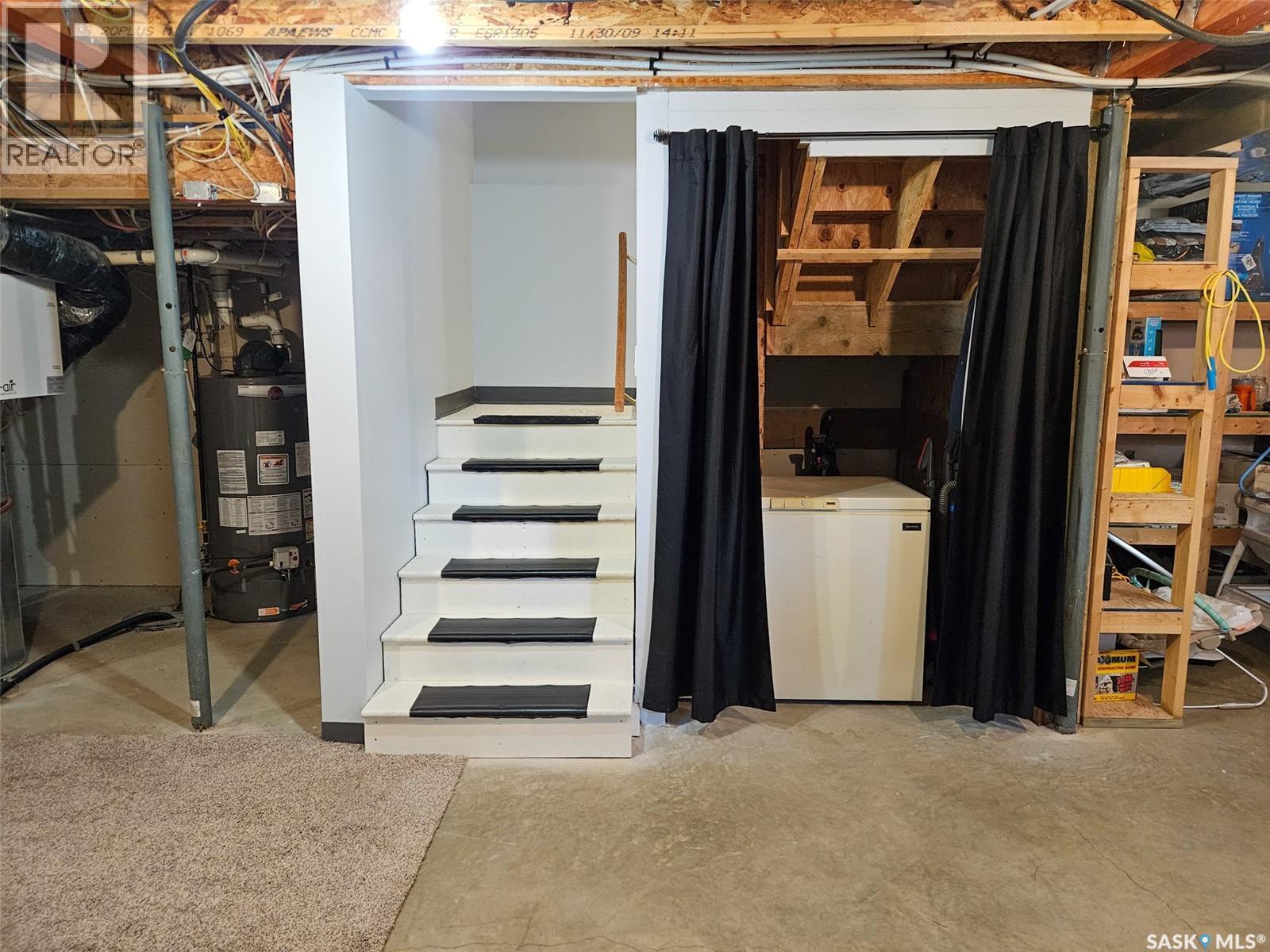 508 Thompson Street, Herbert, SK - Indoor