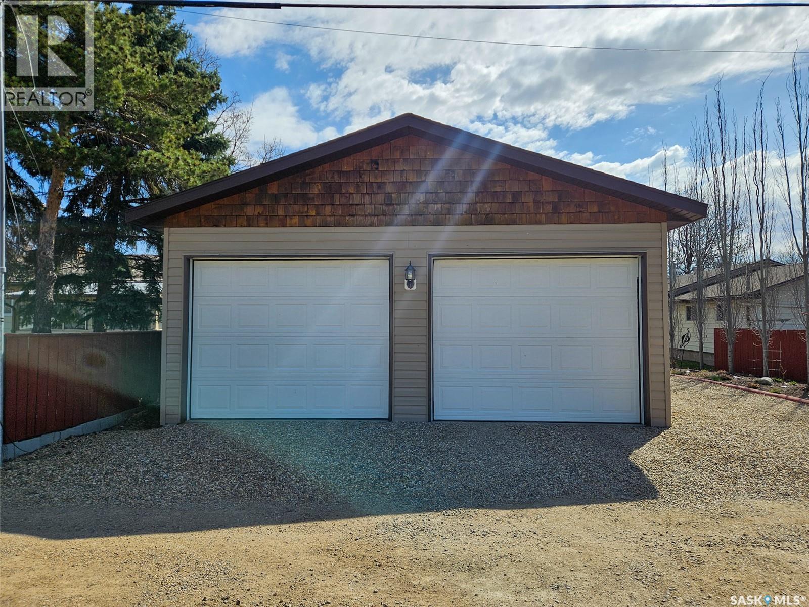 508 Thompson Street, Herbert, SK - Outdoor
