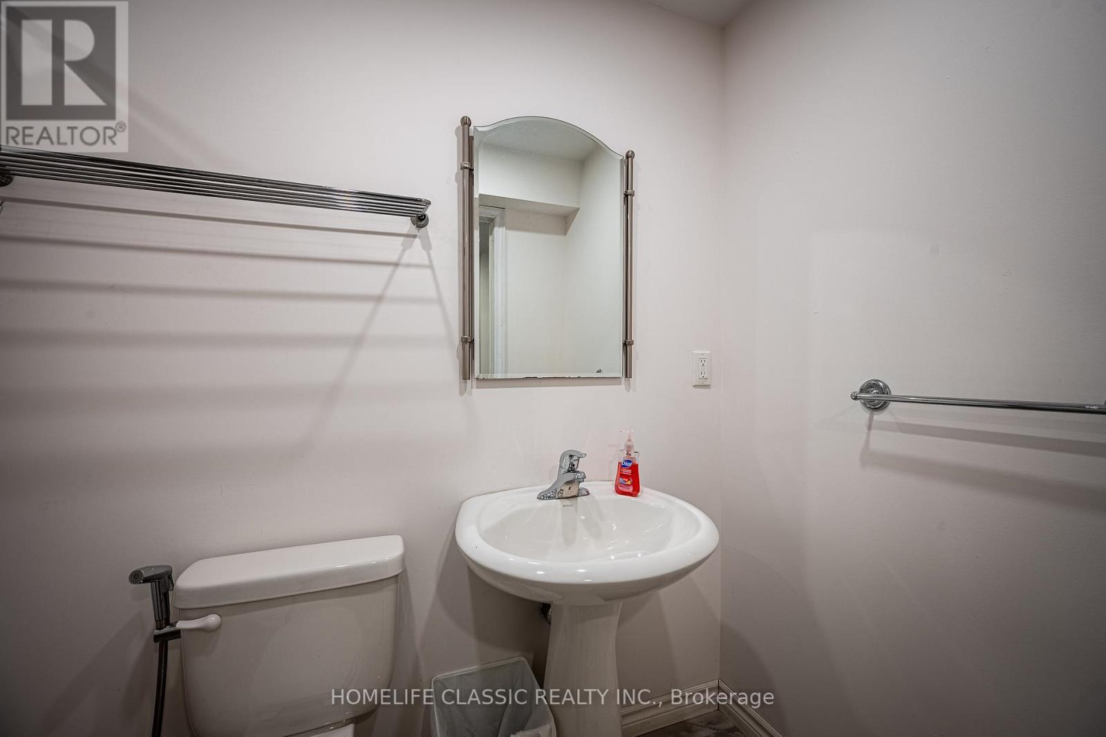 5 Irwin Crescent, New Tecumseth, ON - Indoor Photo Showing Bathroom