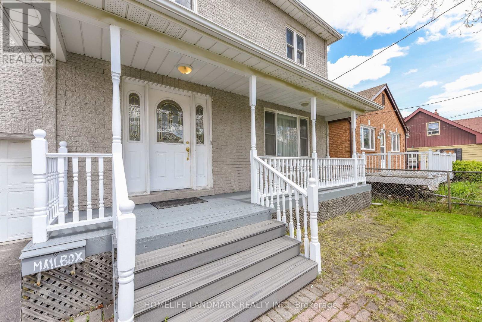 1153 Ogden Avenue, Mississauga, ON - Outdoor With Deck Patio Veranda