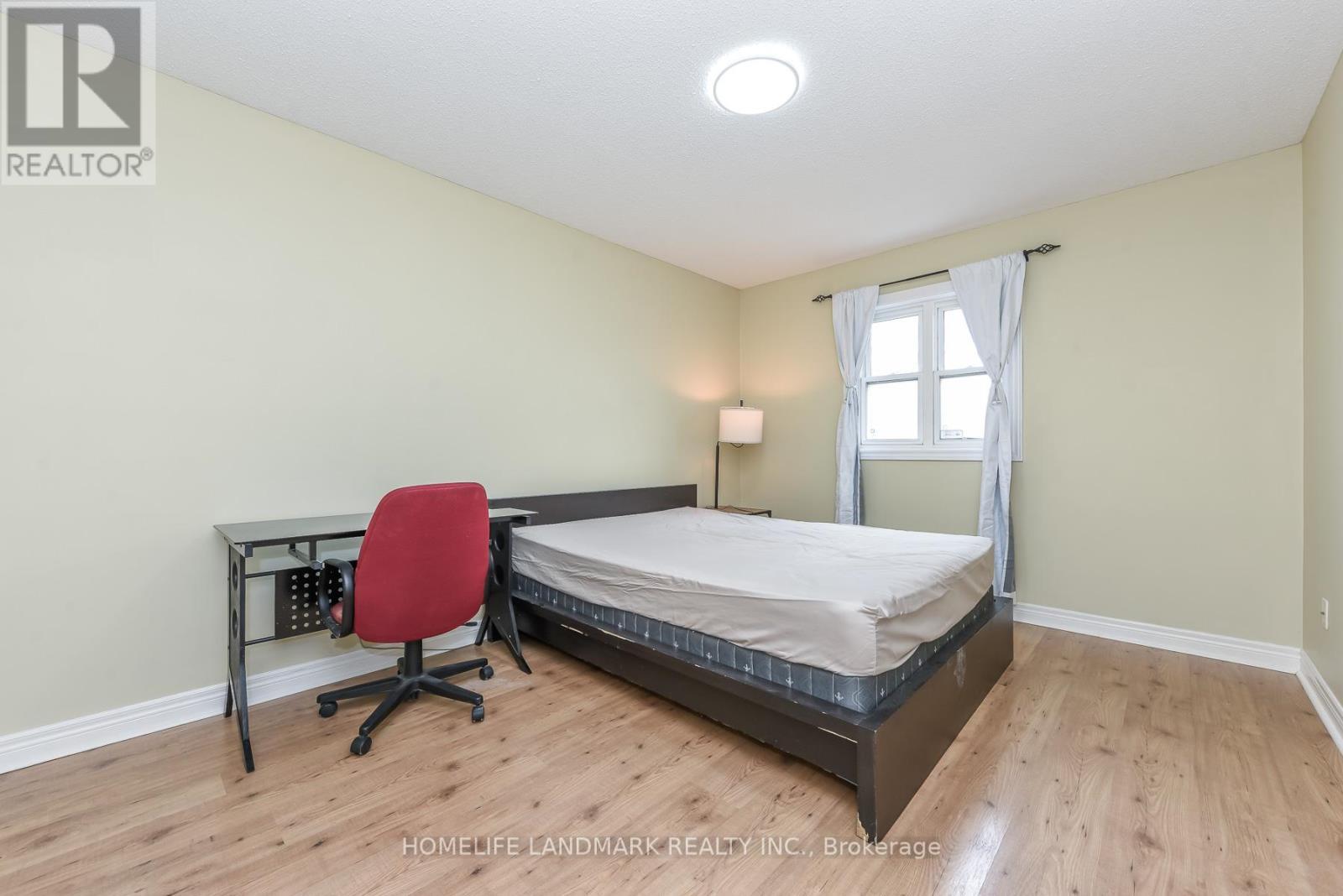 1153 Ogden Avenue, Mississauga, ON - Indoor Photo Showing Bedroom