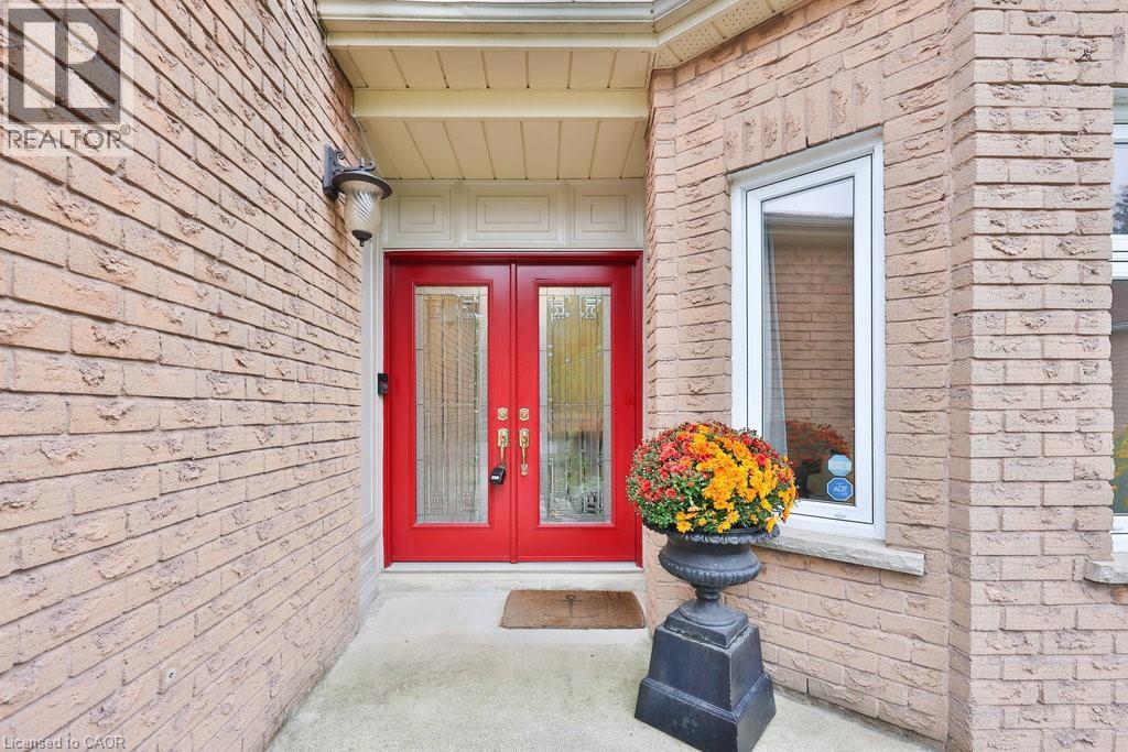 431 Naomi Crescent, Mississauga, ON - Outdoor With Exterior