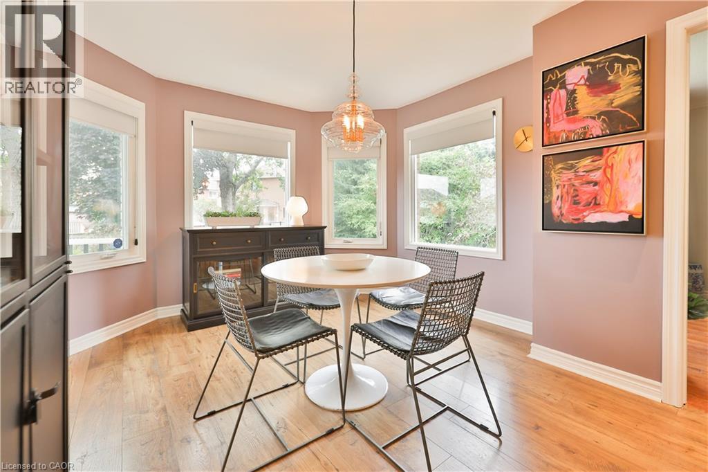 431 Naomi Crescent, Mississauga, ON - Indoor Photo Showing Dining Room