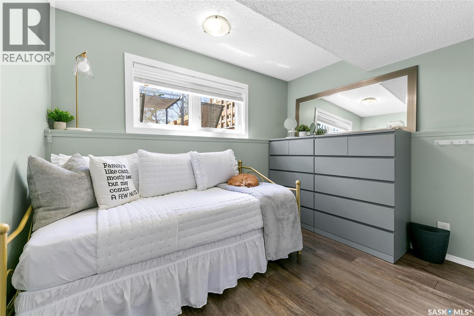 1206 Flexman Crescent N, Regina, SK - Indoor Photo Showing Bedroom