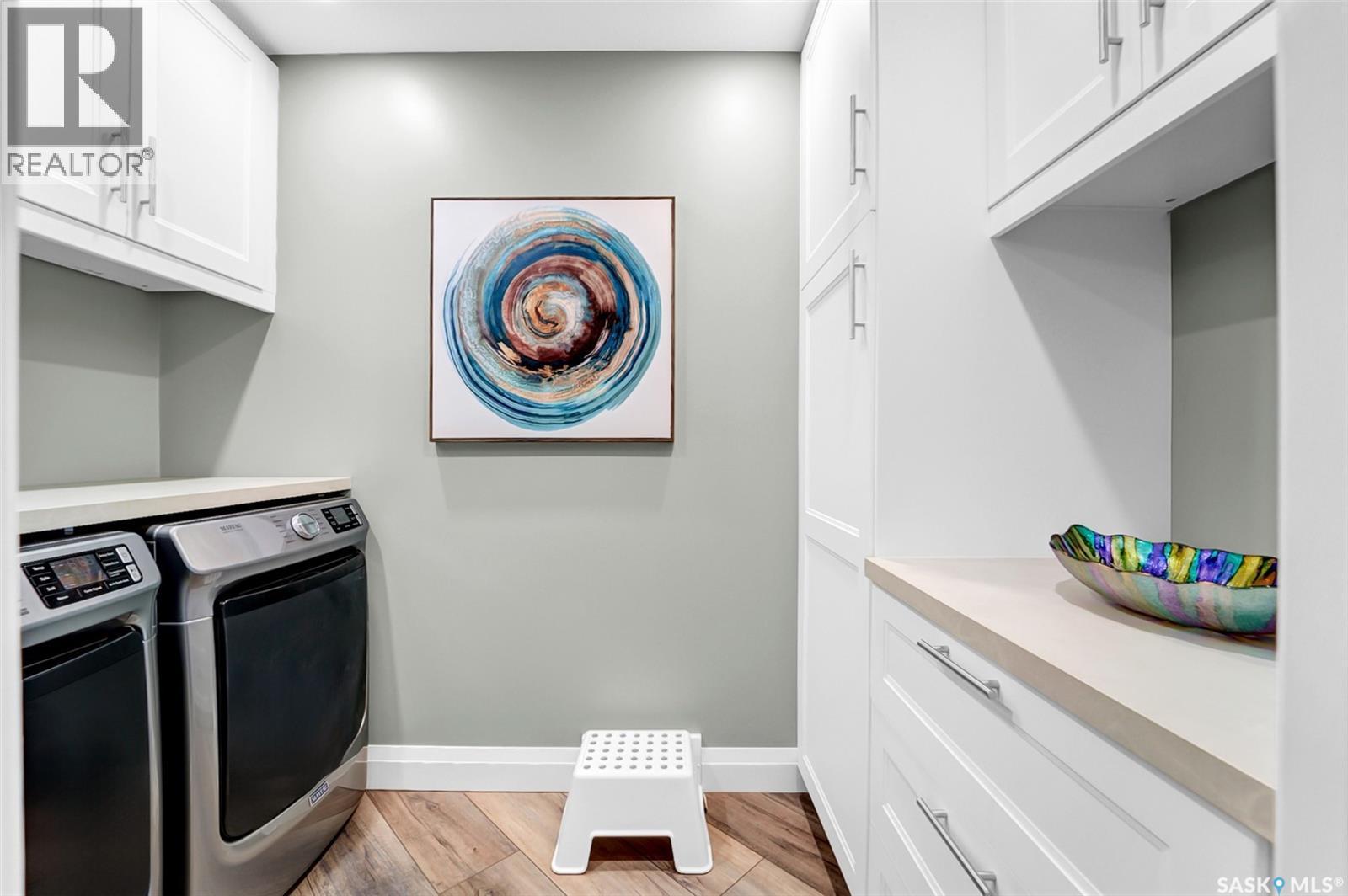 303 Brookmore Crescent, Saskatoon, SK - Indoor Photo Showing Laundry Room