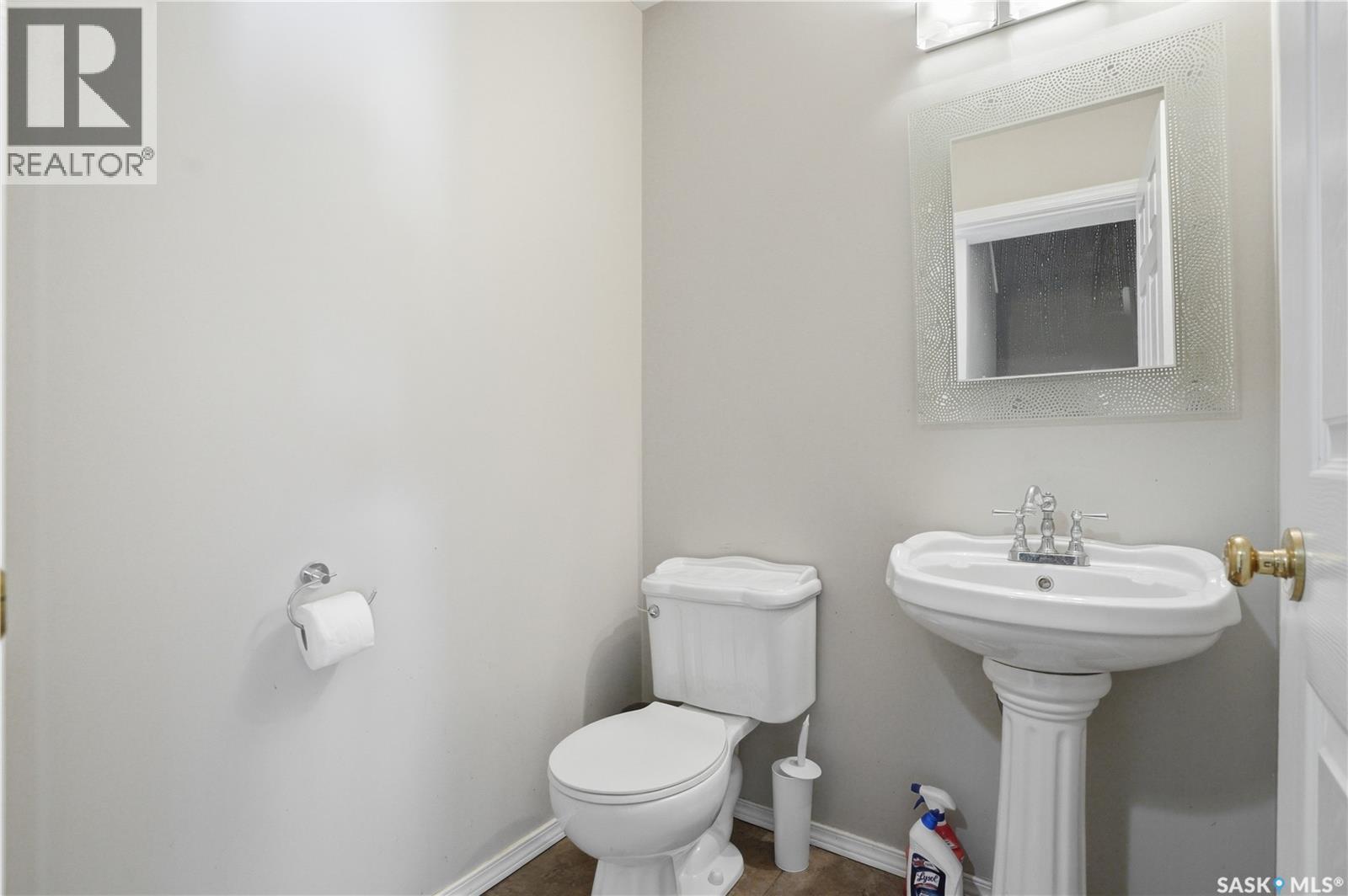 35 110 Keevil Crescent, Saskatoon, SK - Indoor Photo Showing Bathroom