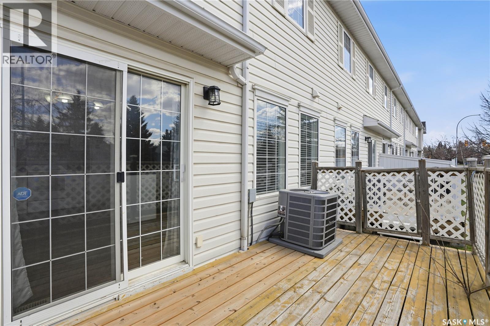 35 110 Keevil Crescent, Saskatoon, SK - Outdoor With Deck Patio Veranda With Exterior