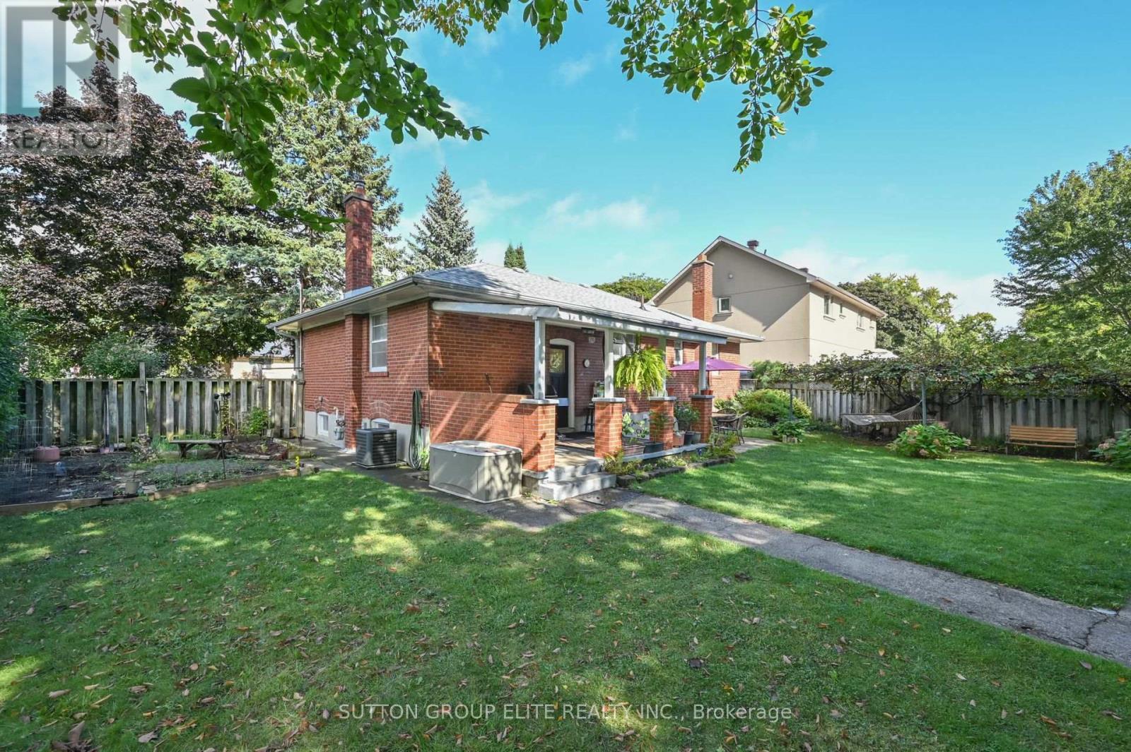 1238 Claredale Road, Mississauga, ON - Outdoor