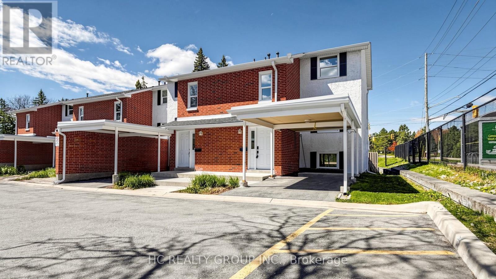 1 - 433 Keats Way, Waterloo, ON - Outdoor