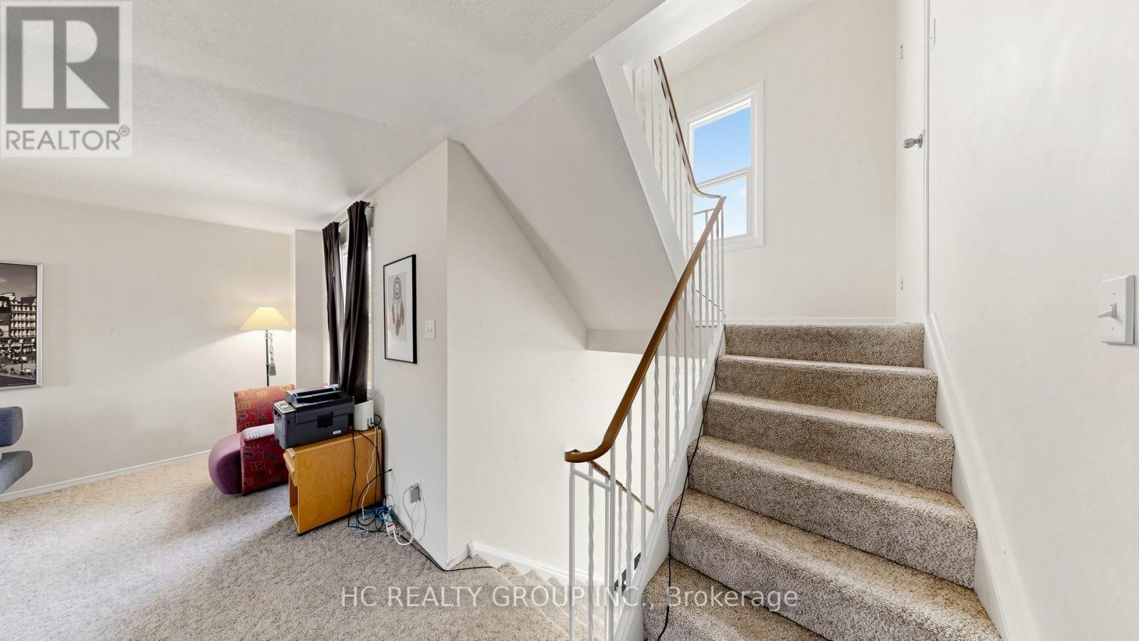 1 - 433 Keats Way, Waterloo, ON - Indoor Photo Showing Other Room
