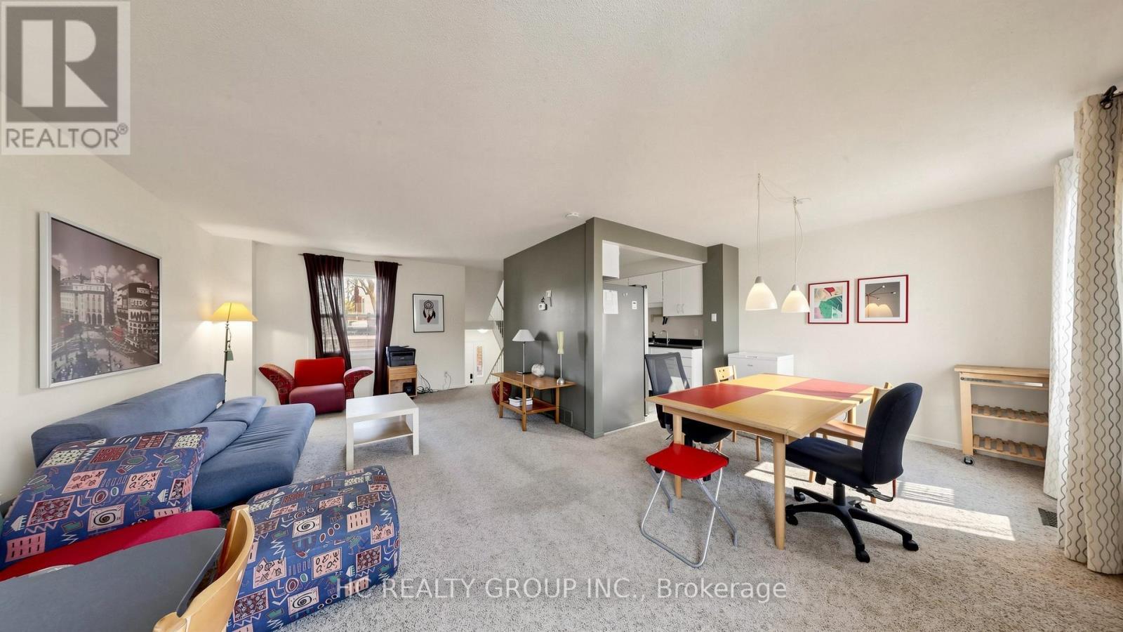 1 - 433 Keats Way, Waterloo, ON - Indoor