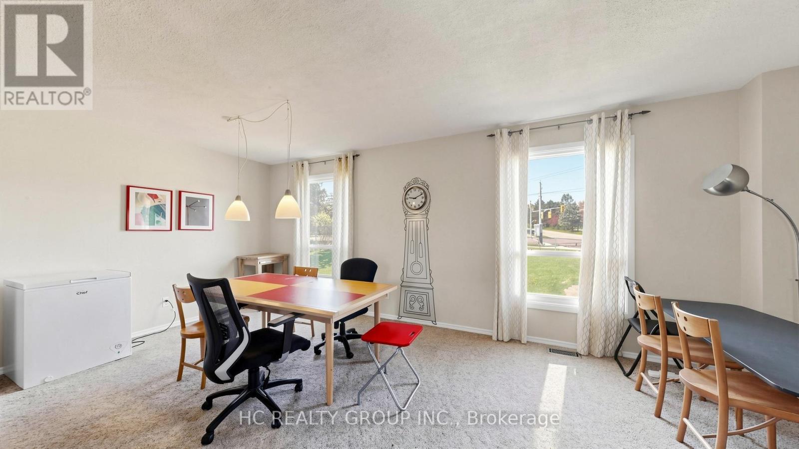 1 - 433 Keats Way, Waterloo, ON - Indoor Photo Showing Dining Room