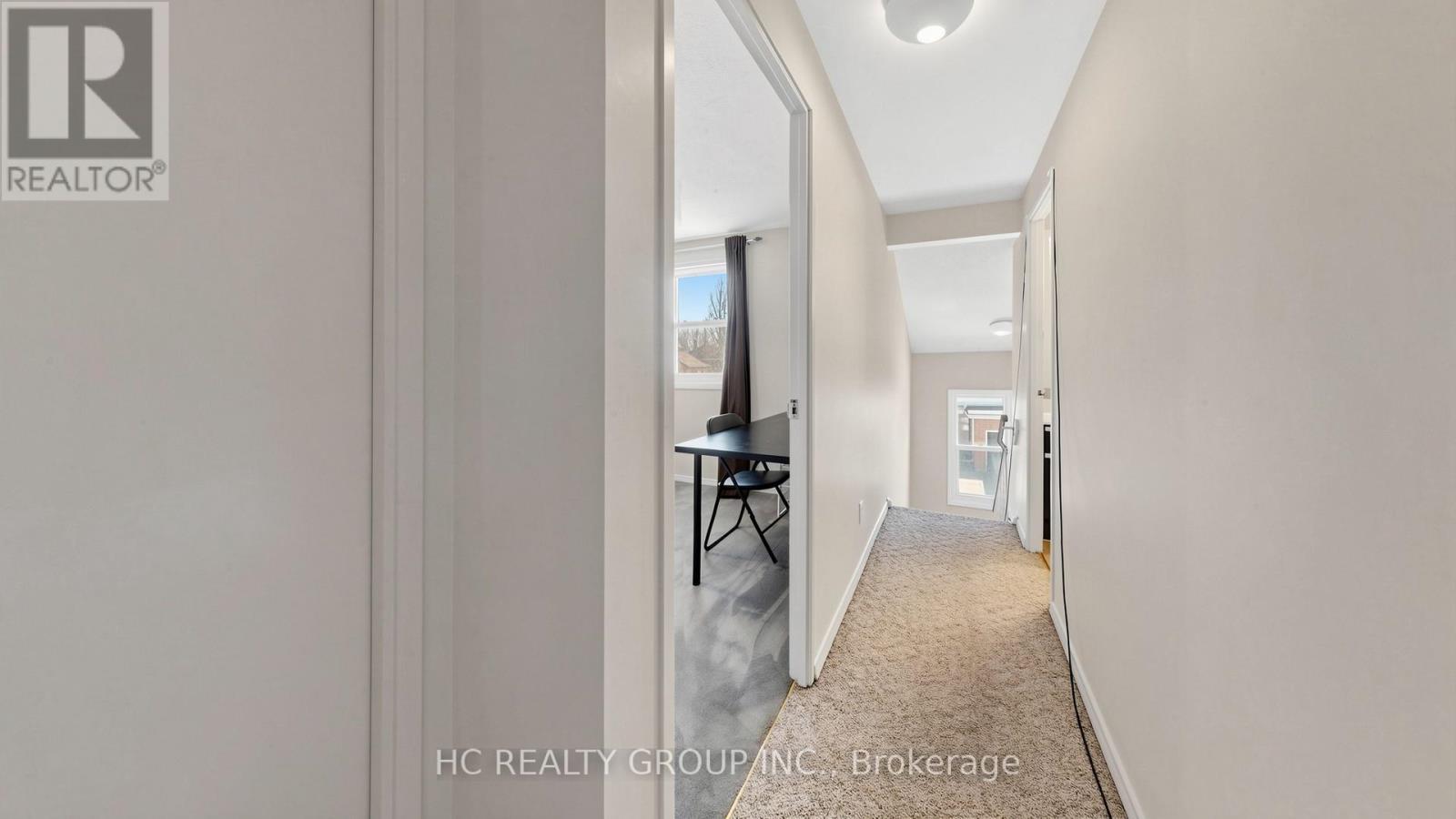 1 - 433 Keats Way, Waterloo, ON -