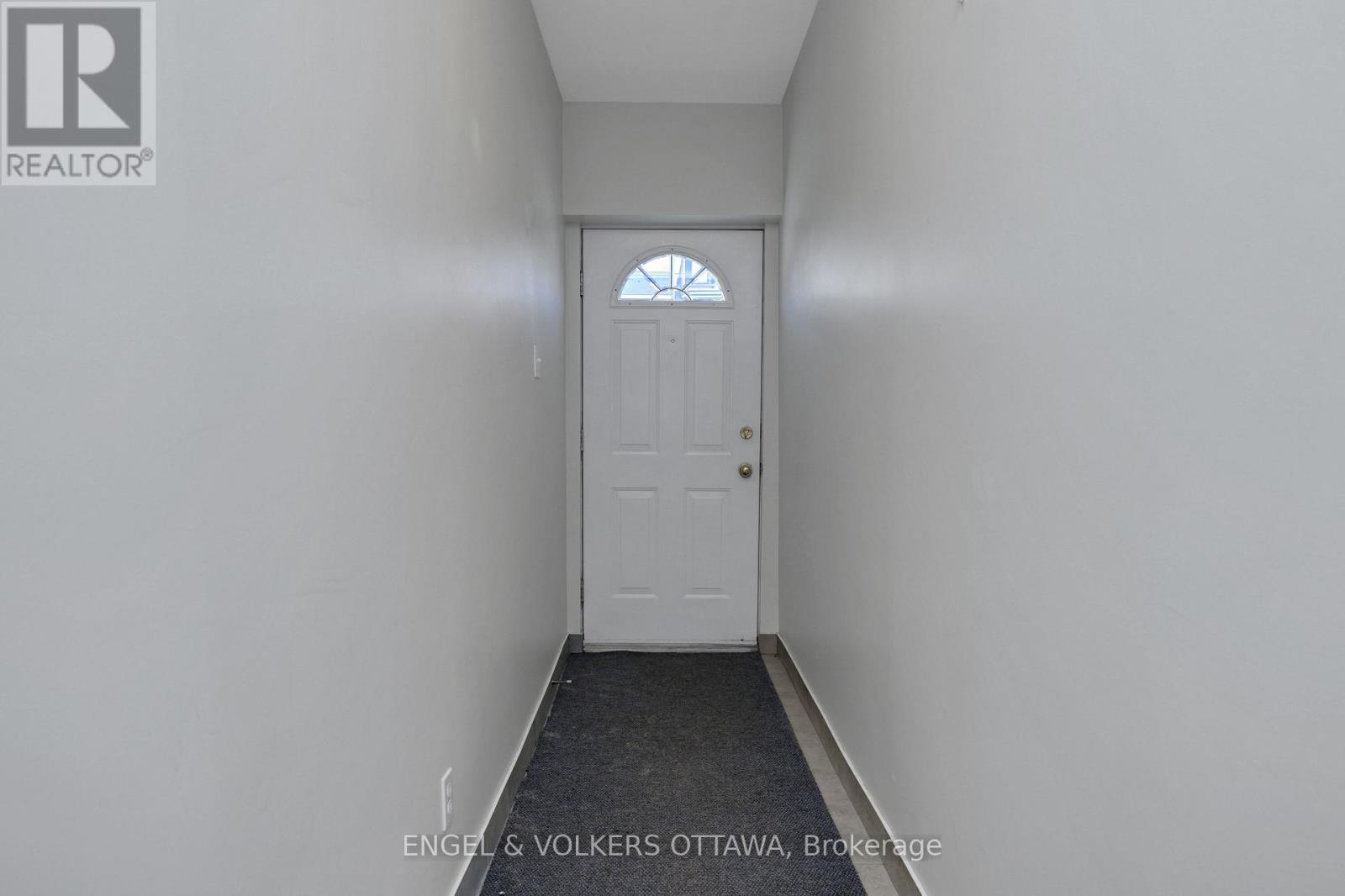 504 Hilson Avenue, Ottawa, ON