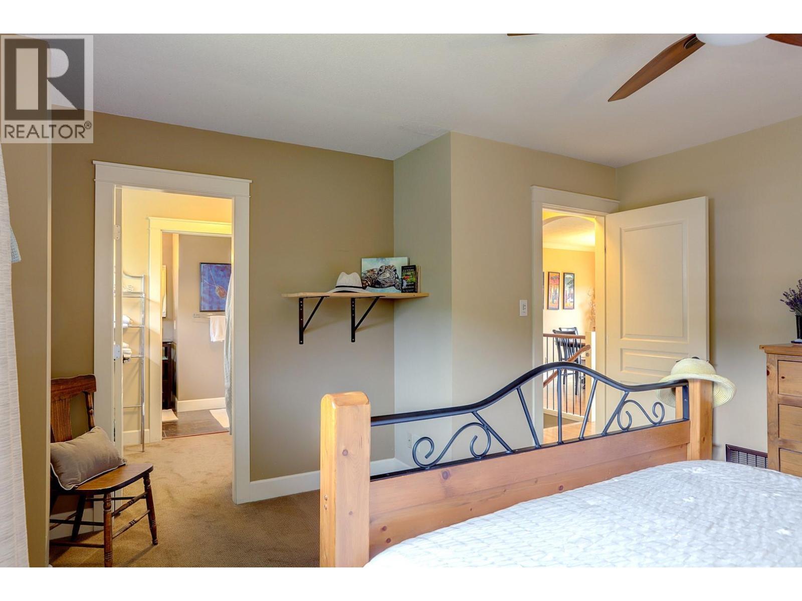 8308 Kalview Drive, Coldstream, BC - Indoor Photo Showing Other Room