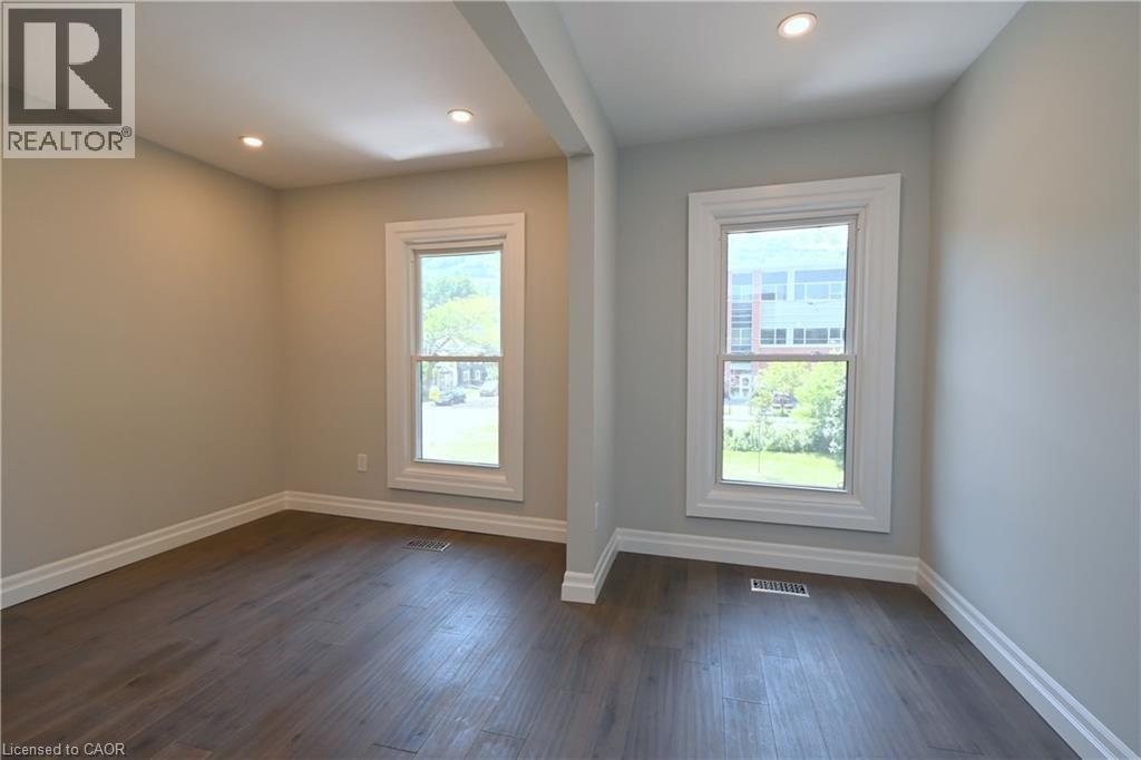 175 Forest Avenue, Hamilton, ON - Indoor Photo Showing Other Room