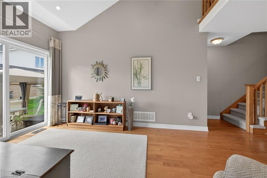 53 Hallmark Trail, Hamilton, ON - Indoor