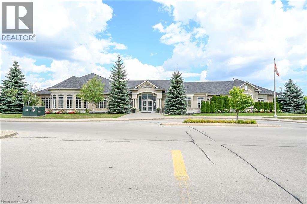 53 Hallmark Trail, Hamilton, ON - Outdoor