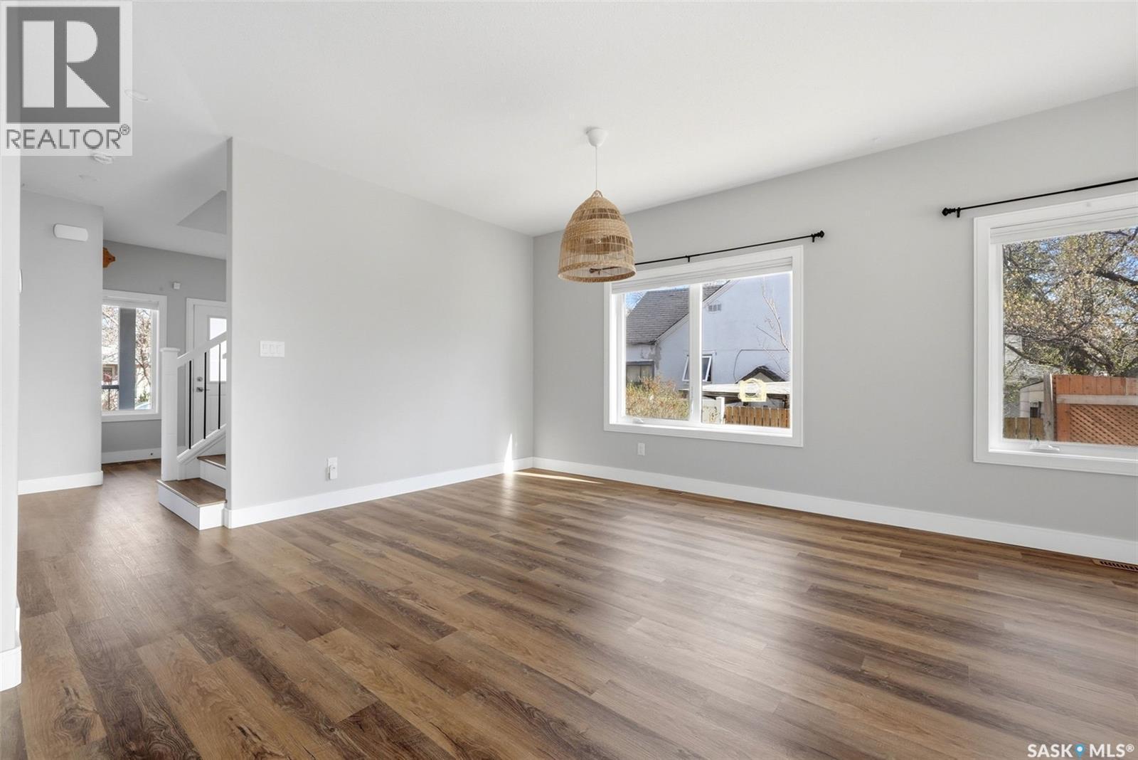 2100 Queen Street, Regina, SK - Indoor