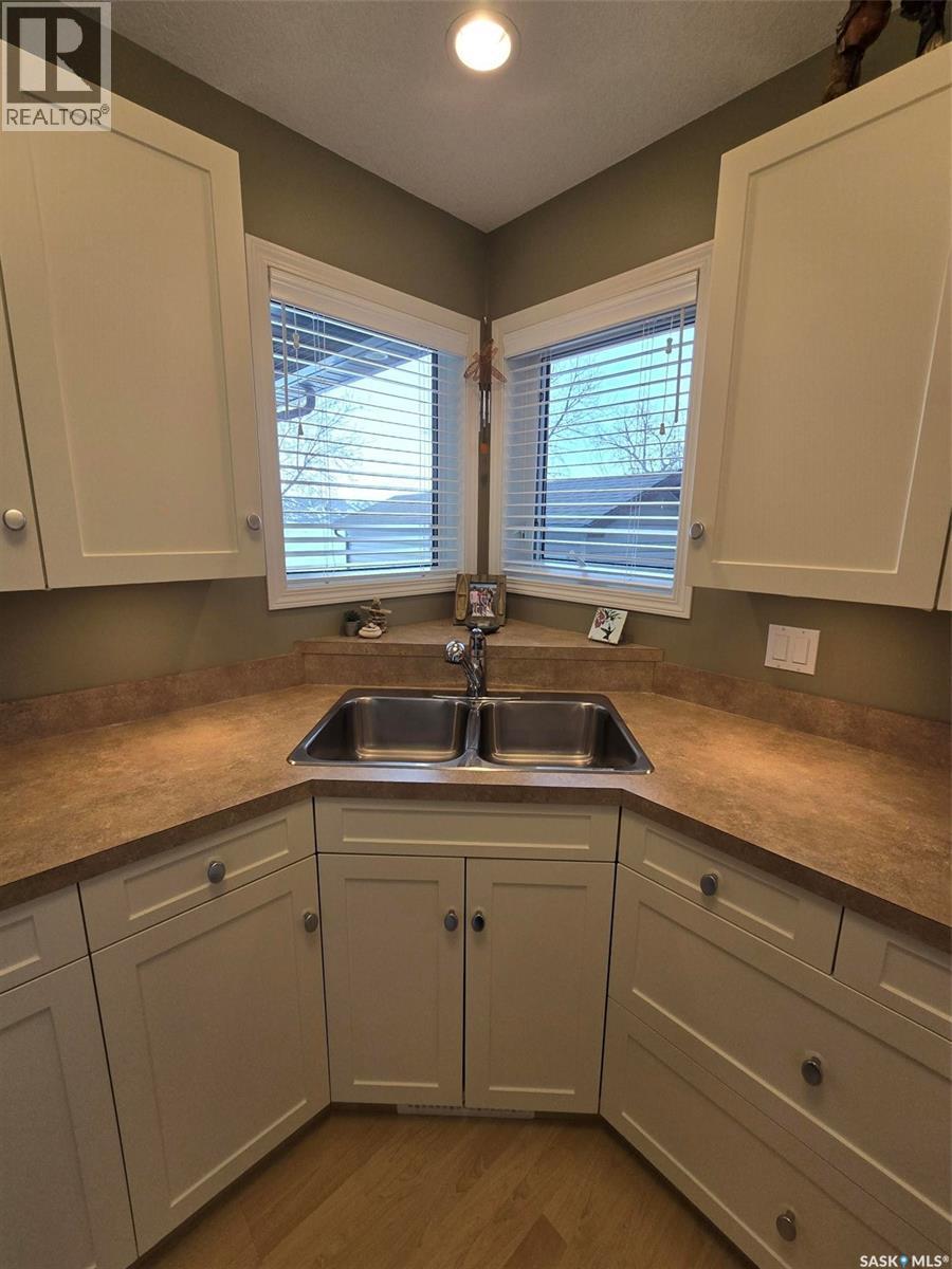 106 Seashell Road, Crooked Lake, SK