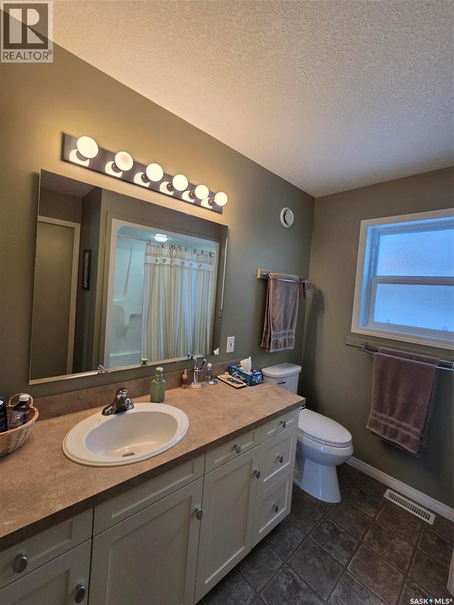 106 Seashell Road, Crooked Lake, SK